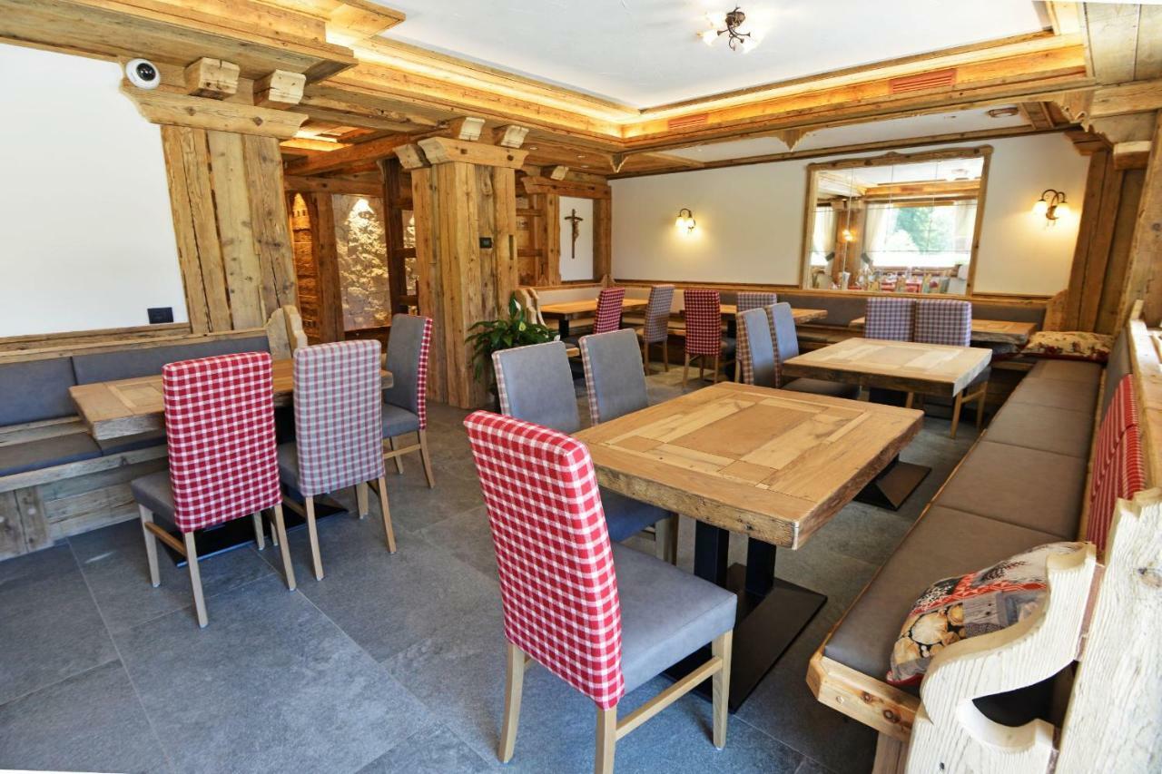 Wellness Hotel Dolomia Soraga Esterno foto
